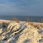 Ferienglueck Im Doppelhaus- 60 M Zum Haus 2 Hébergement de vacances Karlshagen
