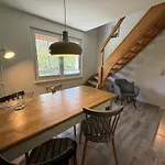 Ferienglueck Im Doppelhaus- 60 M Zum Haus 2 *