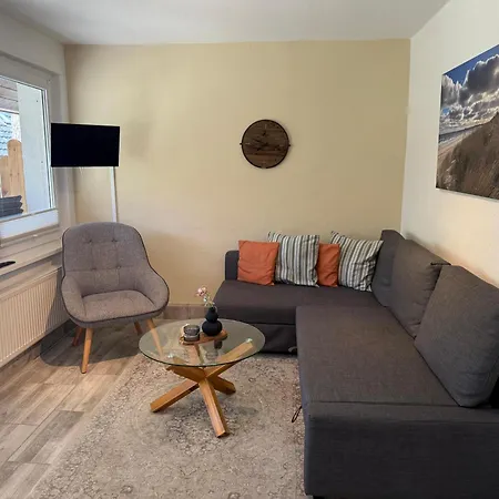 Prázdninový dům Ferienglueck Im Doppelhaus- 60 M Zum Haus 2