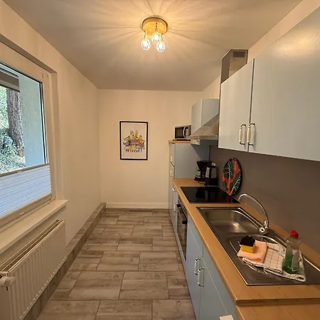 Ferienglueck Im Doppelhaus- 60 M Zum Haus 2 Prázdninový dům *