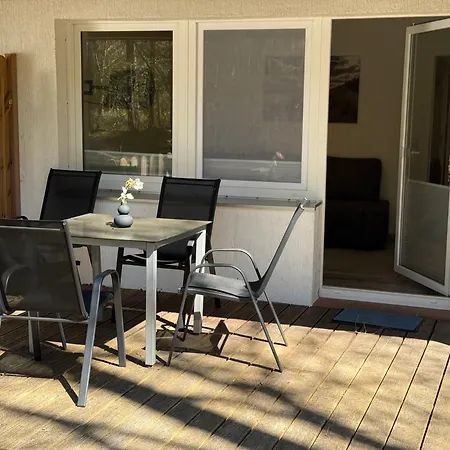Ferienglueck Im Doppelhaus- 60 M Zum Haus 2 Prázdninový dům Karlshagen