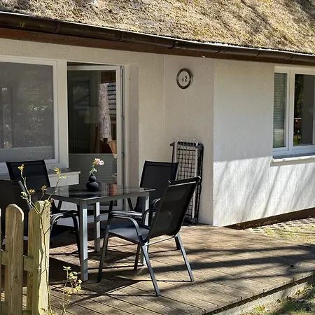 Prázdninový dům Ferienglueck Im Doppelhaus- 60 M Zum Haus 2 *